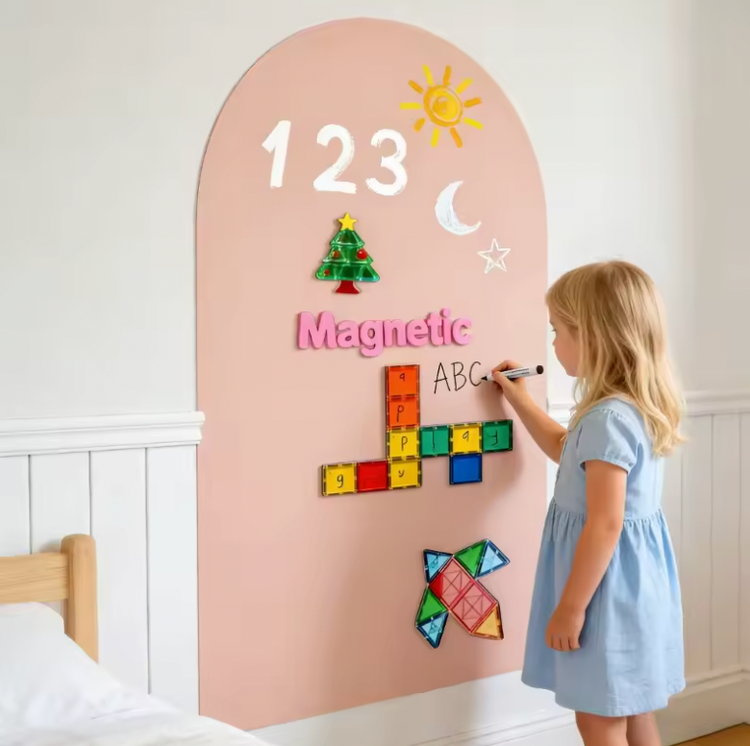 Mur Magnétique en Arche — Son espace à dessiner, repositionnable